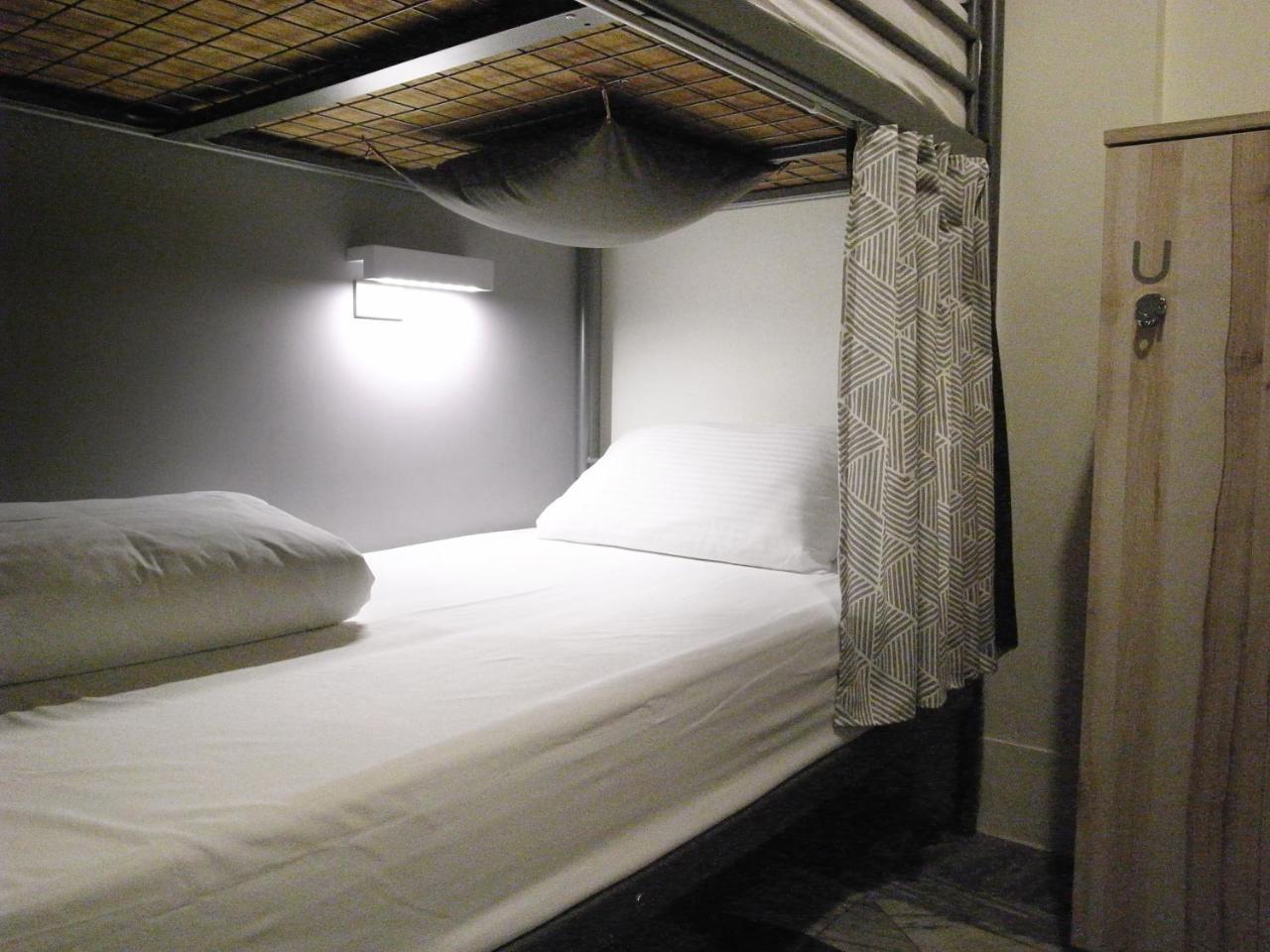 Tainan Gu Hostel Ngoại thất bức ảnh